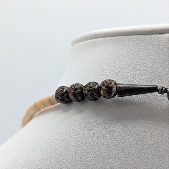 Vintage Heishi Shell Three Turquoise Stone Southwestern Hook Clasp 16" Necklace - Picture 6 of 9